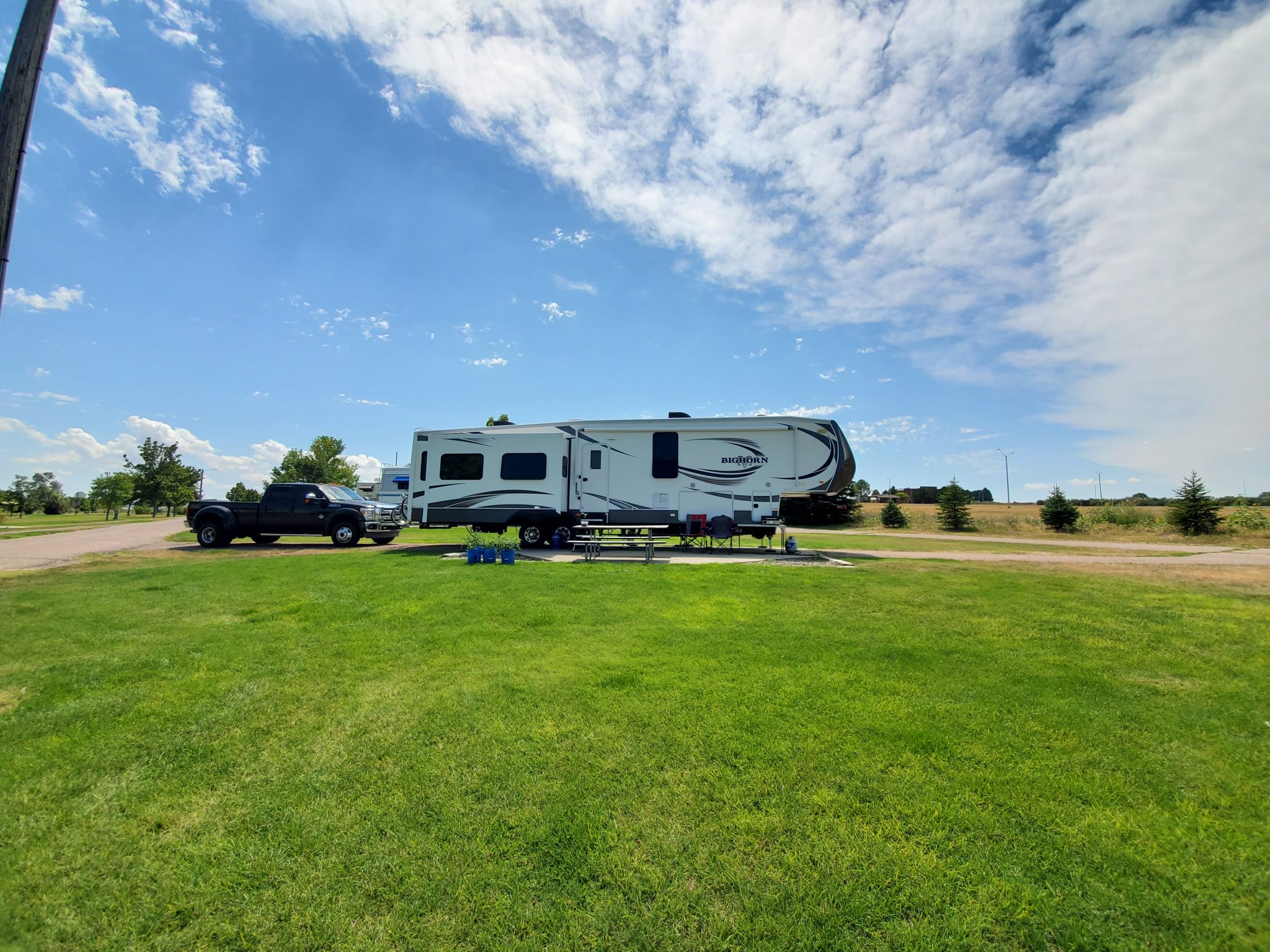 Robidoux RV Park at the base of Scott's Bluff RV with Us